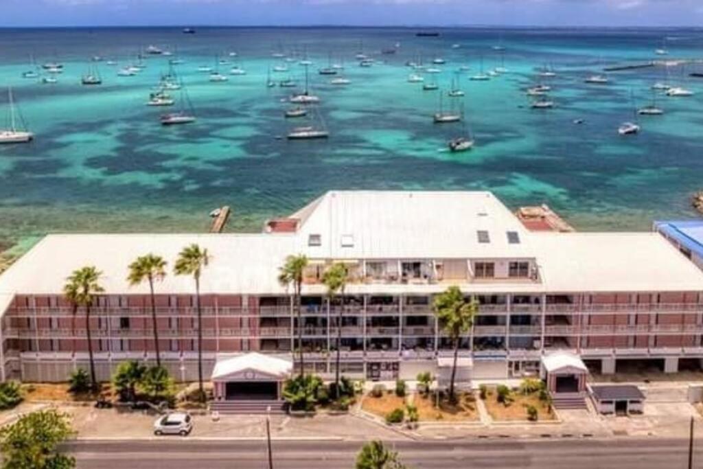Superbe studio Dolce Vita vue mer plage piscine Marigot  Buitenkant foto