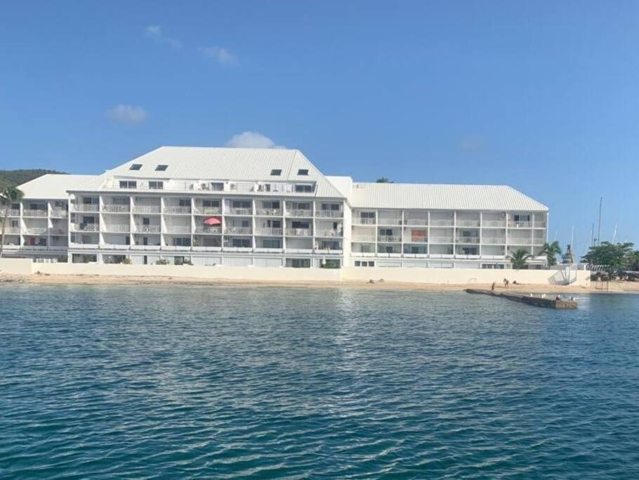 Superbe studio Dolce Vita vue mer plage piscine Marigot  Buitenkant foto